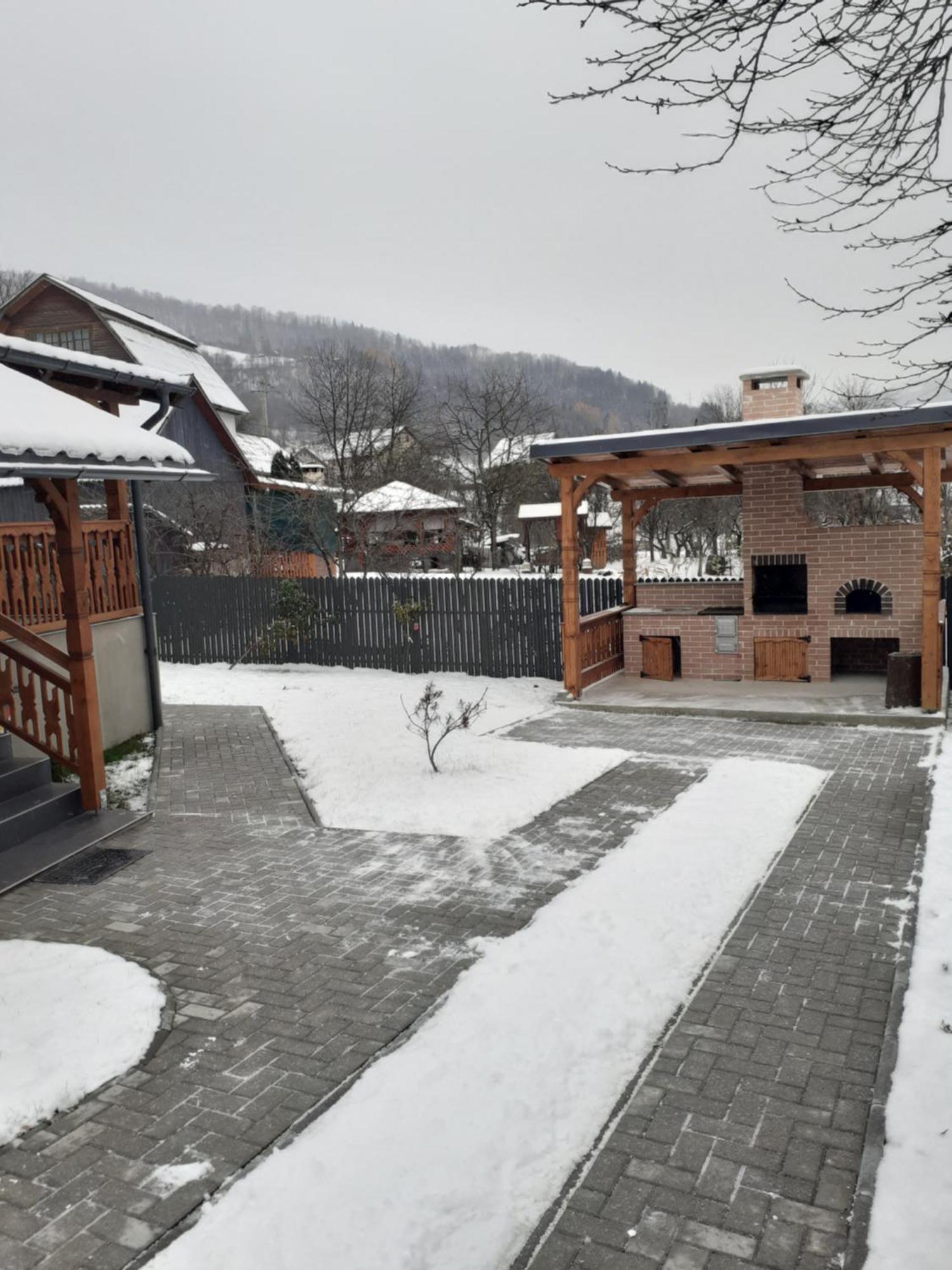 Casa Edy Villa Vişeu de Sus Buitenkant foto